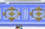 Sockeltapete mit Kassettenfeldern und  floralem, goldfarbenen Ornamentdekor